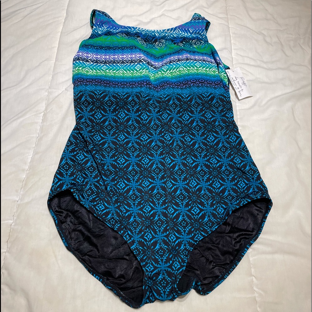 NWT one piece women’s bathing suit